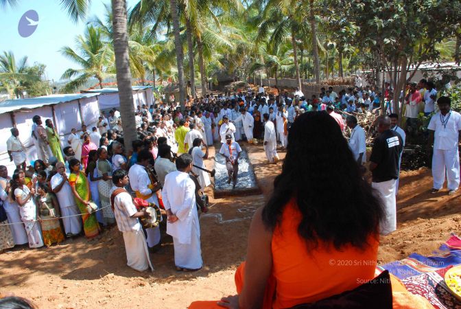 20081231 Photo 2001 1vu4jv4c30f9ZlXQr0eTCySEi YQQpESf.JPG