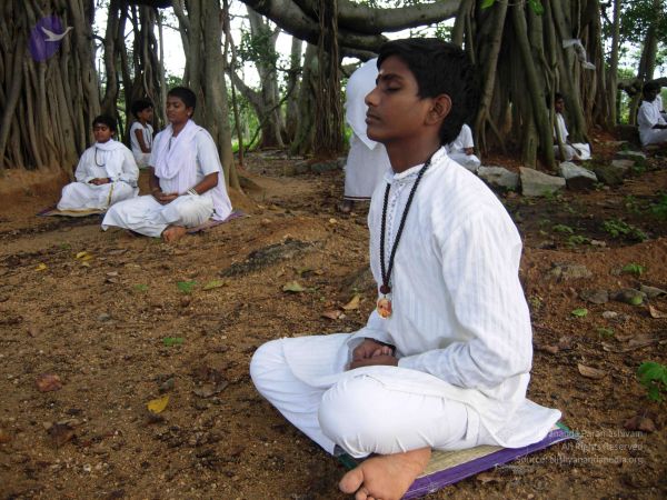 2008 Gurukul Photo 242 1V60CNFNCMRtrTDKOGZxqMmJHypelakcS.jpg