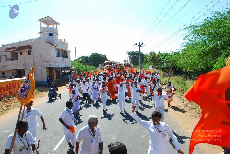 File:20090112 kodikannyatra 0705 CMP WM.jpg