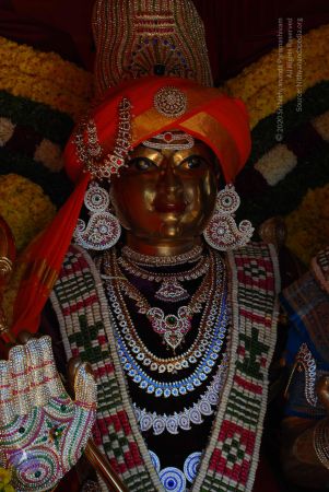 20090112 kodikannyatra 0755 CMP WM.jpg