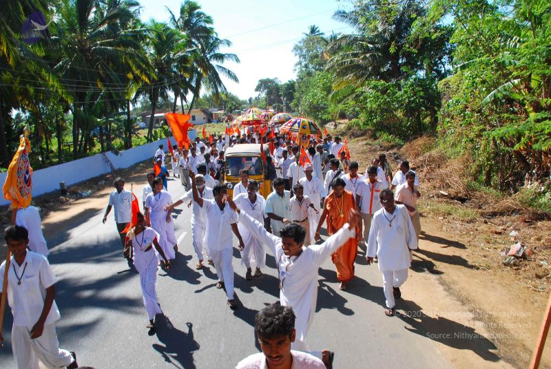 File:20090112 kodikannyatra 0772 CMP WM.jpg