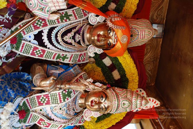 20090112 kodikannyatra 0800 CMP WM.jpg