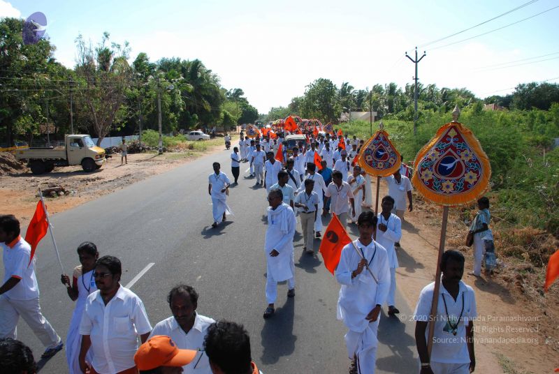 File:20090112 kodikannyatra 0802 CMP WM.jpg