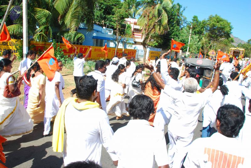 File:20090112 kodikannyatra 0820 CMP WM.jpg