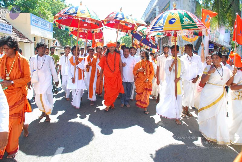 File:20090112 kodikannyatra 0899 CMP WM.jpg