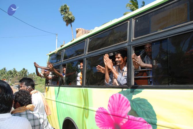 20090112 kodikannyatra 0955 CMP WM.jpg