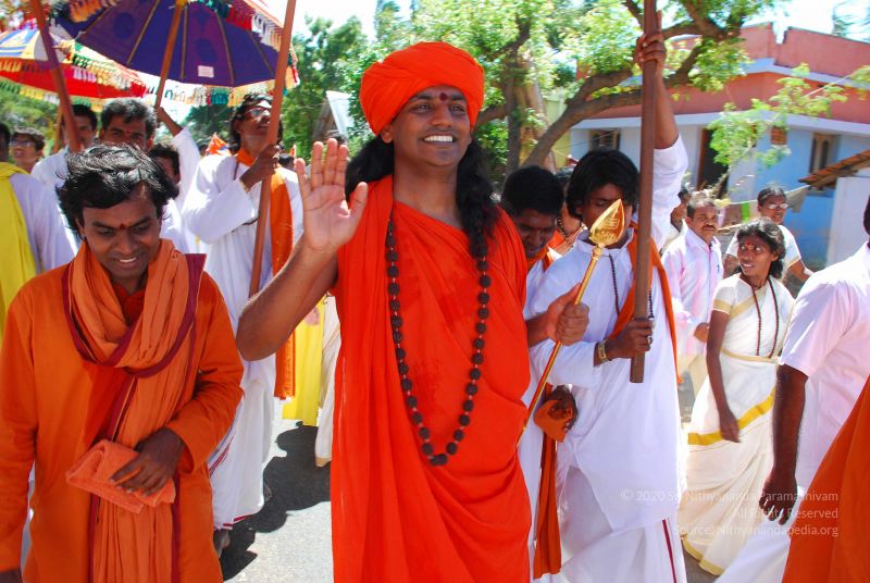 File:20090112 kodikannyatra 1045 CMP WM.jpg
