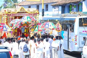 20090112 kodikannyatra 1099 CMP WM.jpg
