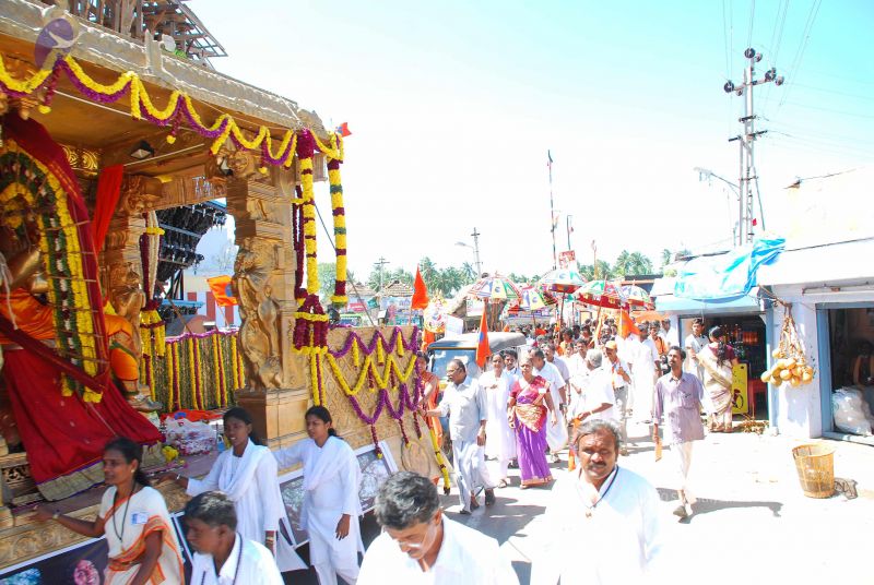 File:20090112 kodikannyatra 1167 CMP WM.jpg