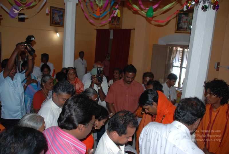 File:20090112 kodikannyatra 1213 CMP WM.jpg