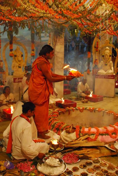 File:20090112 sapthayagam 1493 CMP WM.jpg