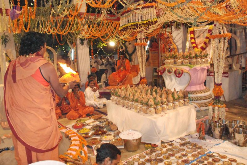 File:20090112 sapthayagam 1565 CMP WM.jpg