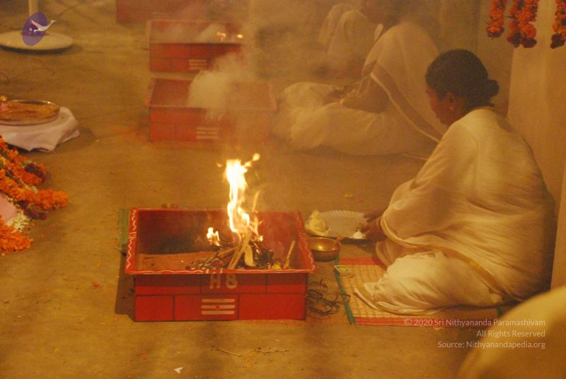 File:20090112 sapthayagam 1589 CMP WM.jpg