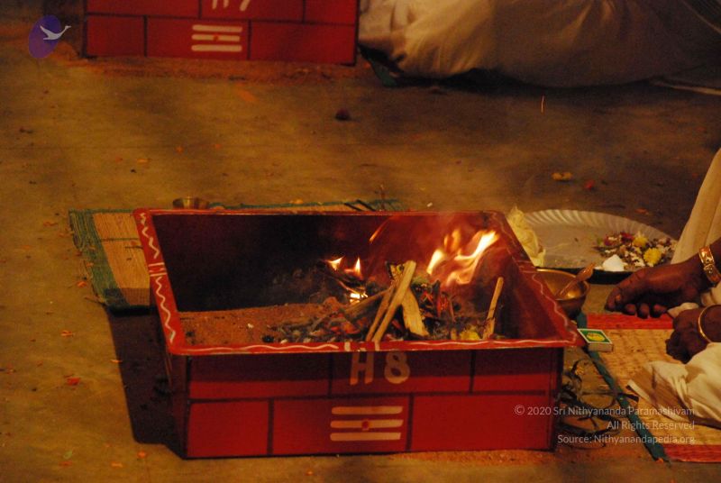 File:20090112 sapthayagam 1591 CMP WM.jpg