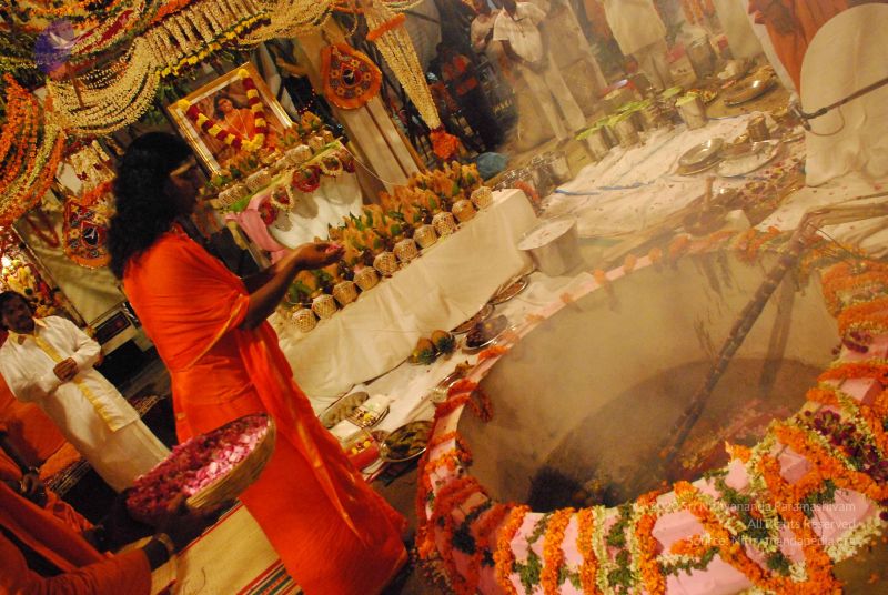 File:20090112 sapthayagam 1664 CMP WM.jpg