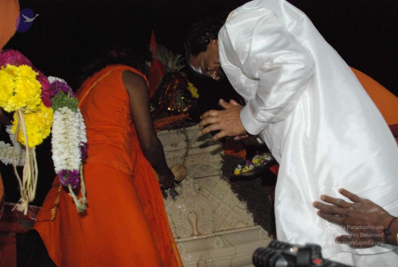 File:20090112 sapthayagam 1763 CMP WM.jpg