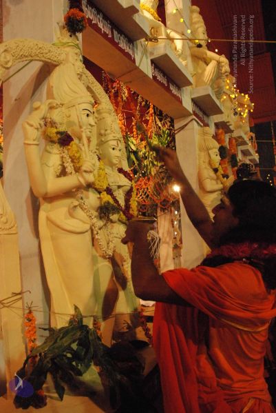 File:20090112 sapthayagam 1848 CMP WM.jpg