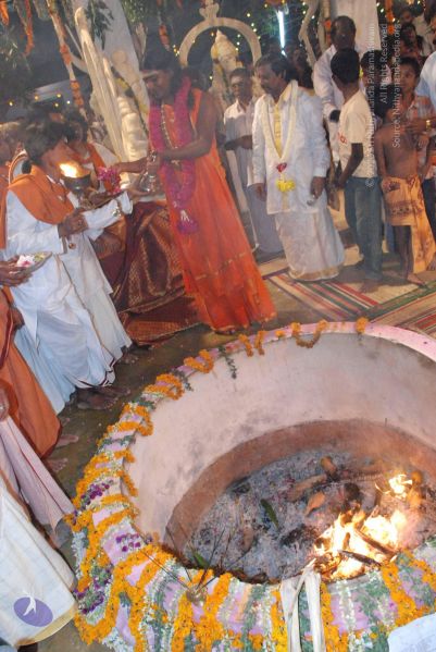 File:20090112 sapthayagam 1888 CMP WM.jpg