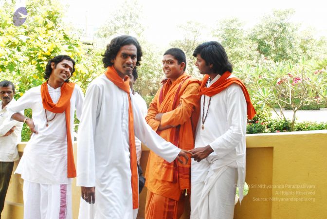 20090303 Photo 1000 1HAe1eNytlN8xMxF3pDpI-8m5hugzya6y.JPG