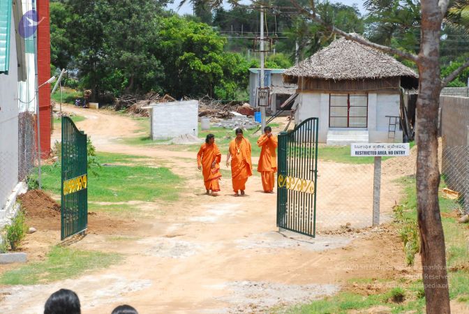 20090609 Photo 1563 1ilpyuuytO4FN0YCrpY9tKKGmeUGf rgJ.JPG