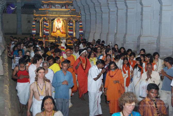 20090713 Photo 1600 1Qb2v0gBsyjNCwPIYnUsZEWVWTlr5ZjnW.JPG