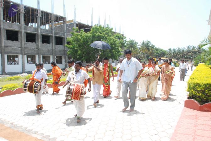 20090802 Photo 1281 1VJyFB6 k1V9MB6u8tgx8nVWfRHJ30OaM.JPG