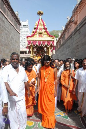 20090806 Photo 1236 1fzCCQ7oQvHEN2vFhoNH4tWpjoL1xQh1N.JPG