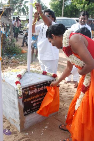 20090811 Photo 1384 1e8cakTRBhVpY5nFE5F40PNBgGqKPJIH8.JPG