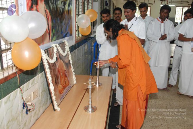 20090815 Photo 1410 1NIJNmqJnbA03k2cQ4z8H04WhsEUd8EPN.JPG