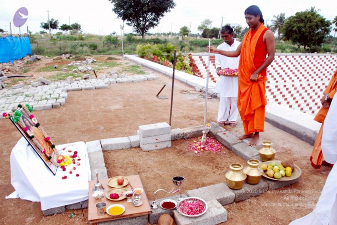 20090827 DSC 0327 CMP WM0001.jpg