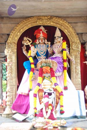 20090906 Photo 1059 1tJlys8qARChlZ6t8makIzltbLy1hv -j.JPG