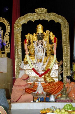 20091109 20091109 09Nov2009 Maha Lakshmi Puja 390100100.jpg