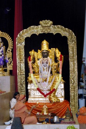 20091109 20091109 09Nov2009 Maha Lakshmi Puja 600100100.jpg