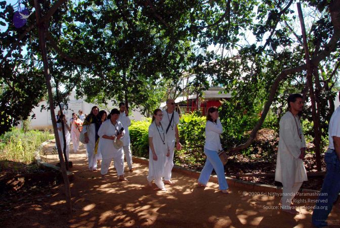 2009111620091116 Photo 9 12-Gi1tPneTXOlexh-3xUbAkCoFfVLlzy001.jpg