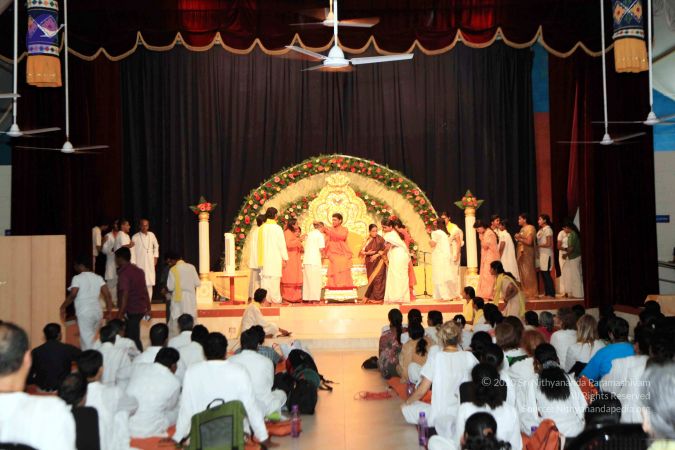 20091117LBE 17Nov09 IN BL (349) CMP WM001.jpg