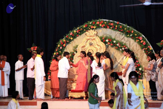 20091117LBE 17Nov09 IN BL (351) CMP WM001.jpg