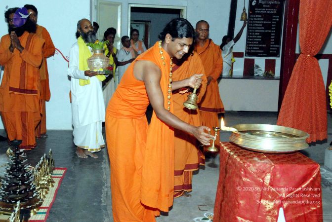 20091201DSC 3903 CMP WM001.jpg