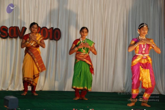 20091224 Photo 1023 1lGph1ruI-ZOnsIKBhAPVzHppghpSrB7J.JPG