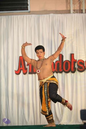 20091224 Photo 1284 110mjnvXVOHo2bbgH-tCNhw5VjhWzq1aK.JPG