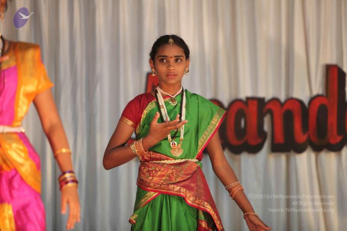 20091224 Photo 1599 1IzmyJzKheEkQjHqPkHU1jNjhaFAHJnnI.JPG