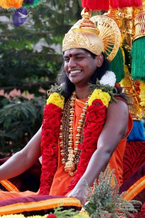 20091227IMG 9424 CMP WM00001000 Procession.jpg