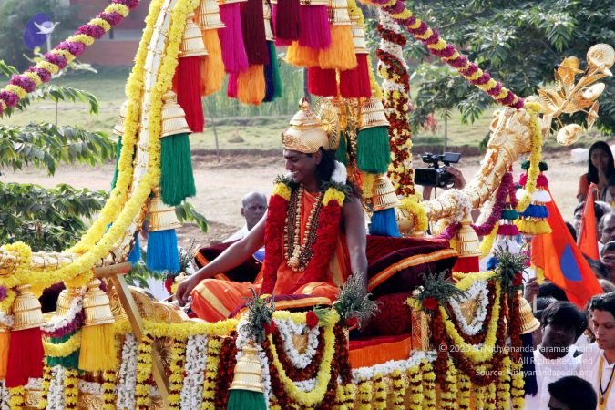 20091227IMG 9453 CMP WM00001000 Procession.jpg