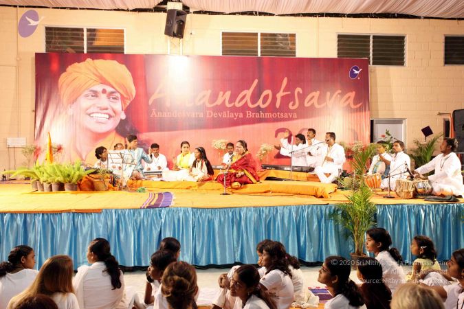 20091227IMG 9729 CMP WM0100 Culturals.jpg