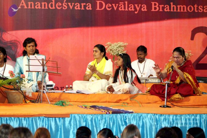 20091227IMG 9838 CMP WM0100 Culturals.jpg