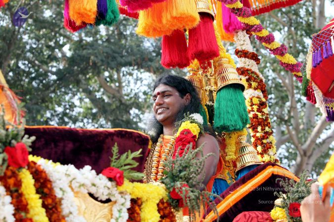 20091227IMG 9920 CMP WM00001000 Procession.jpg