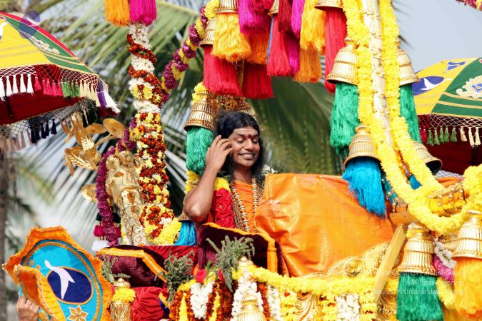 20091227IMG 9936 CMP WM00001000 Procession.jpg