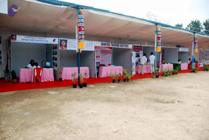 20091228DSC 7616 CMP WM00100 STALLVIEW.jpg