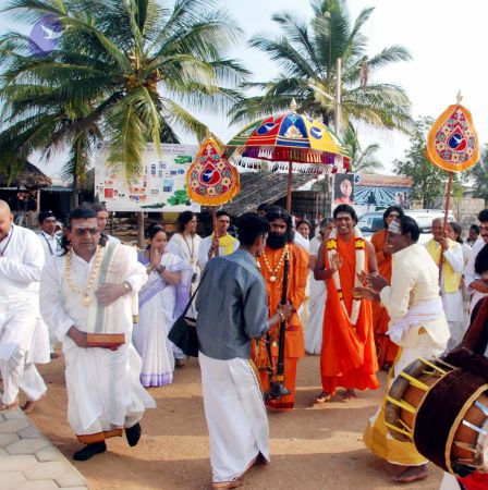 20091229DSC 7762 CMP WM00100 Procession.jpg