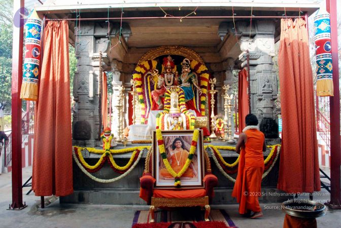 20091229DSC 7771 CMP WM00100 Procession.jpg