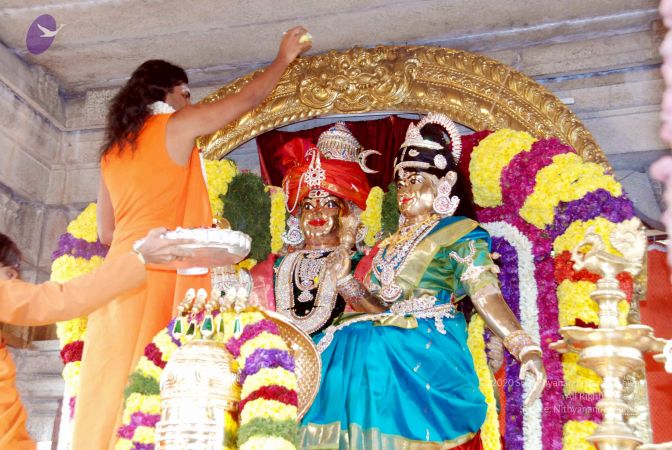 20091229DSC 7785 CMP WM00100 Procession.jpg